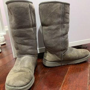 Tall Grey Uggs